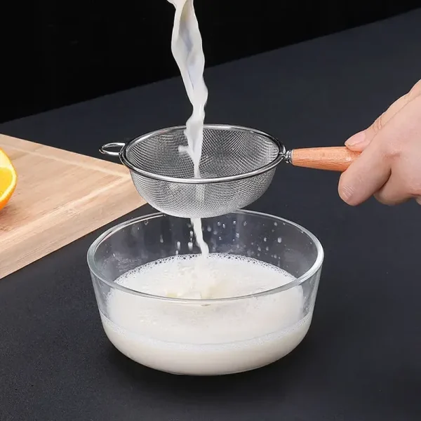 Stainless Steel Colander with Wooden Handle Multi-function Filter Mesh Flour Sieve Baking Tools Heat Oil Insulation Grid - Image 3